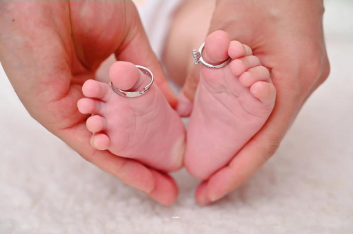 泽州防止宝宝呛奶的小妙招